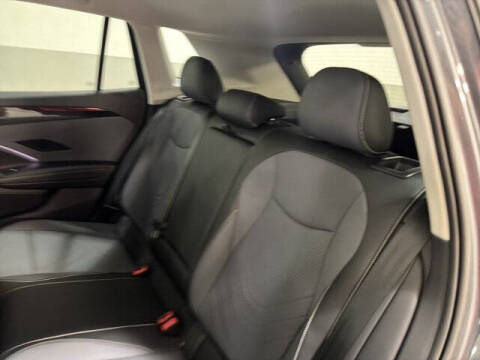 2026 Volkswagen Tiguan SE 4Motion