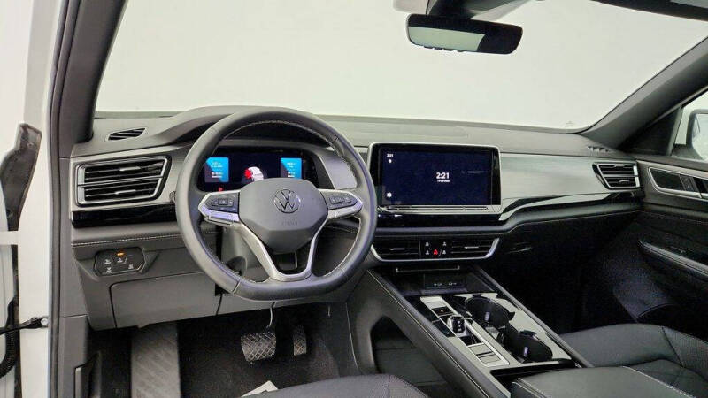 2024 Volkswagen Atlas Cross Sport SE