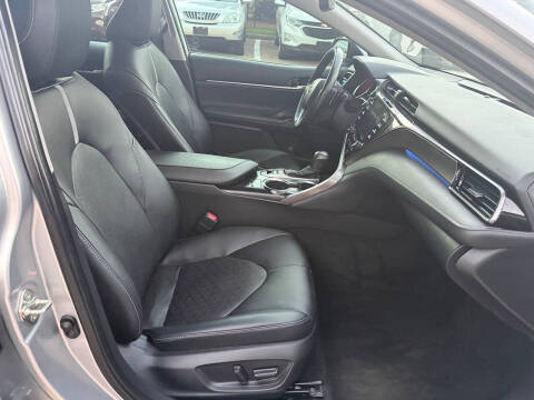 2020 Toyota Camry XSE