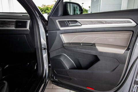 2023 Volkswagen Atlas Cross Sport SE