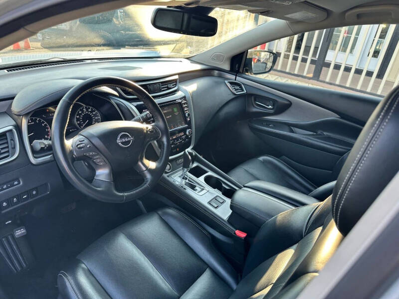 2023 Nissan Murano SL