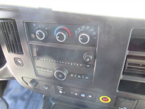 2022 Chevrolet Express 2500