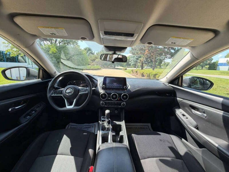 2023 Nissan Sentra SV