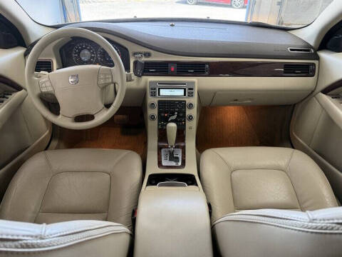 2008 Volvo XC70 3.2