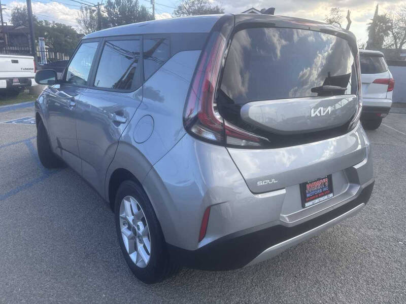 2024 Kia Soul LX