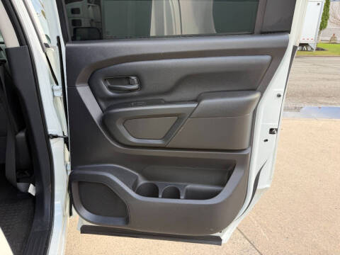 2017 Nissan Titan XD S