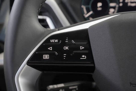 2024 Audi Q4 e-tron quattro Premium Plus 55