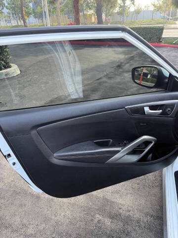 2016 Hyundai Veloster Turbo R-Spec