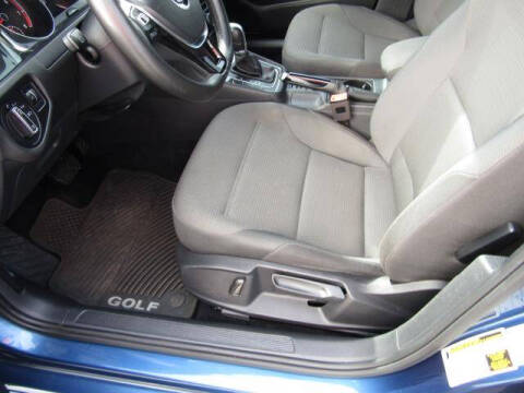 2018 Volkswagen Golf SportWagen