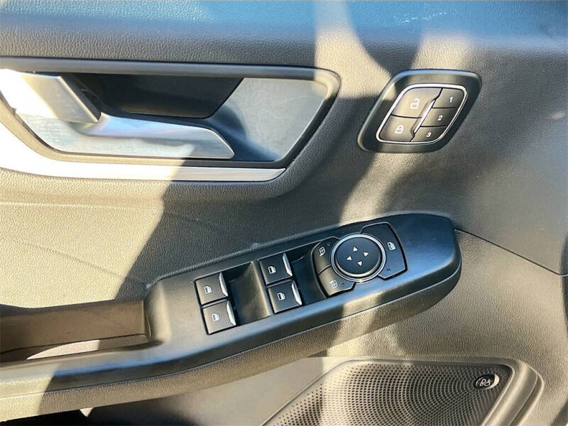 2024 Ford Escape Platinum