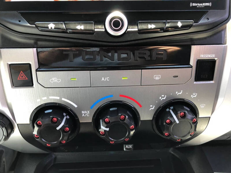 2014 Toyota Tundra SR5