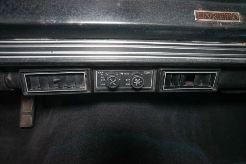 1982 Jeep J-10 Townside