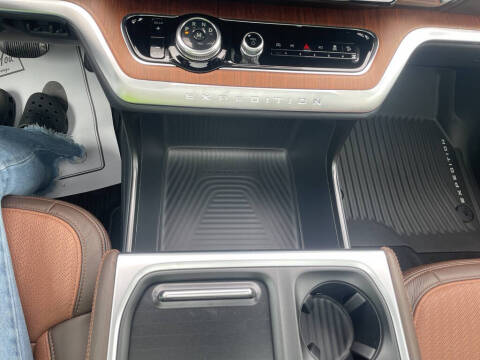 2025 Ford Expedition King Ranch