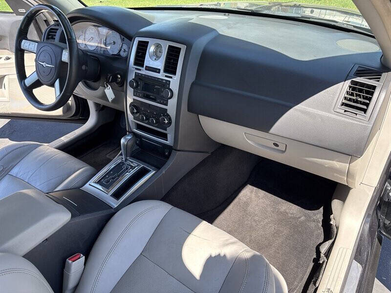 2006 Chrysler 300 C