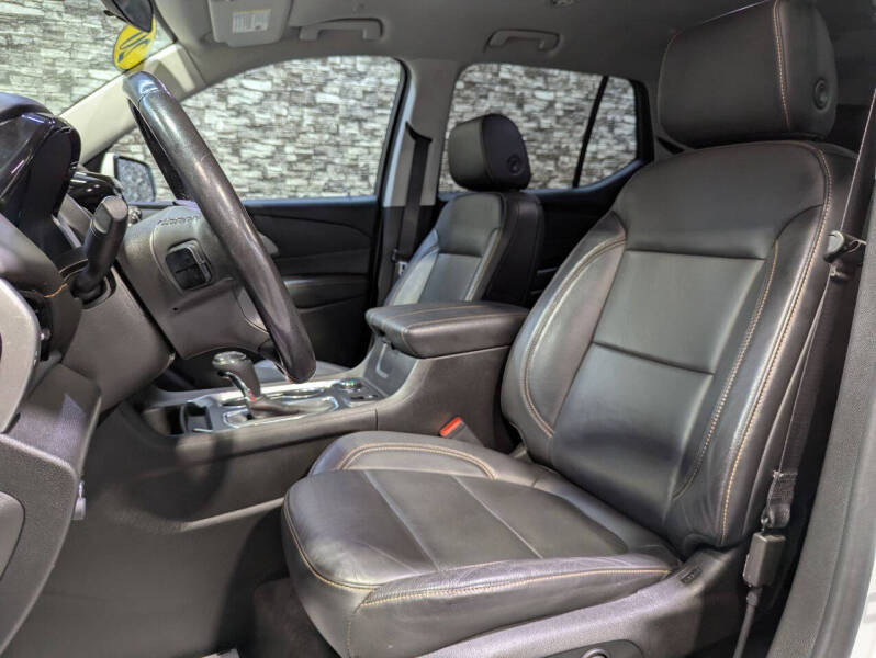 2020 Chevrolet Traverse LT Leather