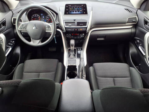 2020 Mitsubishi Eclipse Cross LE