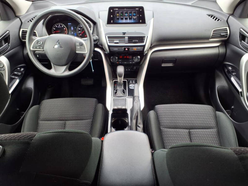 2020 Mitsubishi Eclipse Cross LE