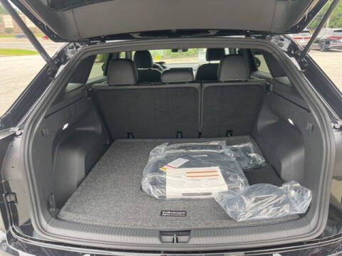 2026 Volkswagen Atlas Cross Sport SE