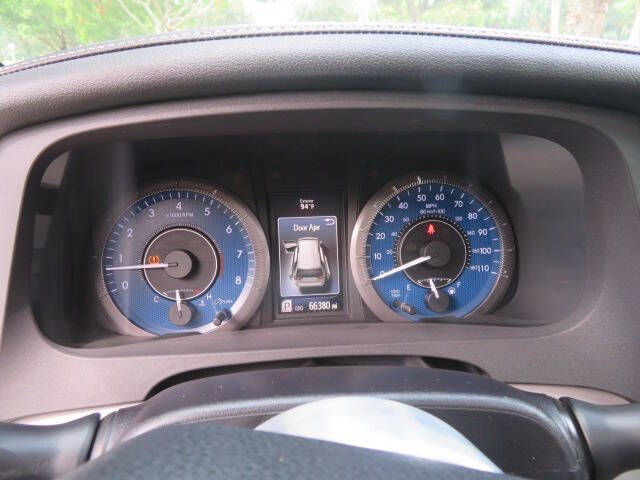 2018 Toyota Sienna XLE Premium 8-Passenger