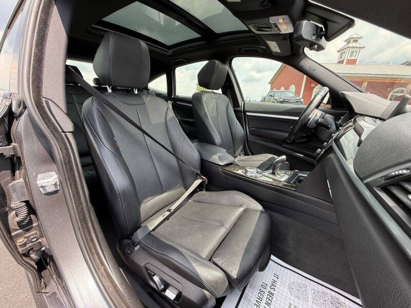 2018 BMW 3 Series 330i xDrive Gran Turismo