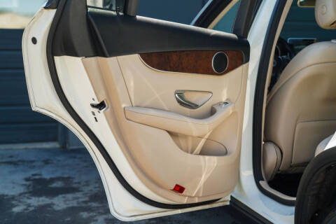 2019 Mercedes-Benz GLC GLC 300 4MATIC