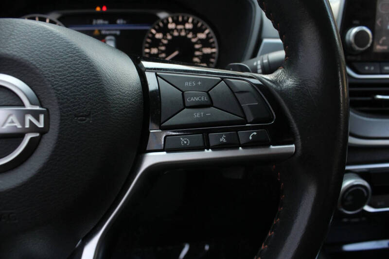 2023 Nissan Altima 2.5 SR