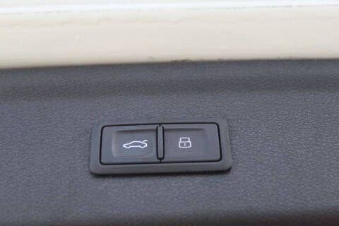 2016 Audi Q3 2.0T quattro Premium Plus