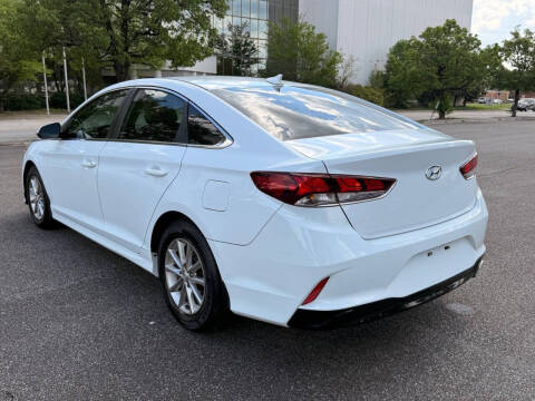 2018 Hyundai Sonata SE