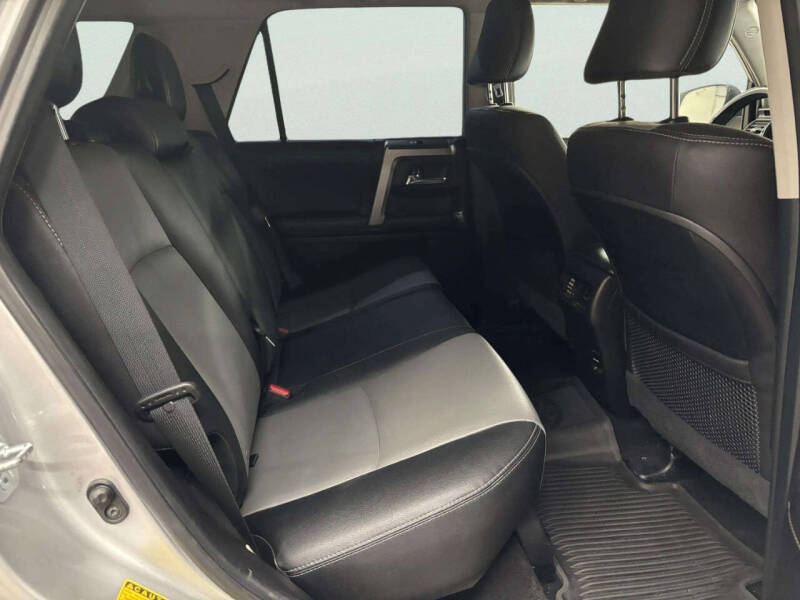 2017 Toyota 4Runner SR5