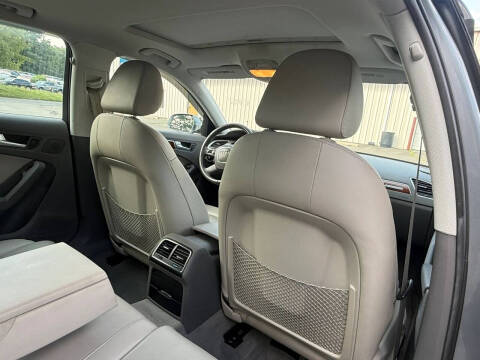 2011 Audi A4 2.0T quattro Premium Plus