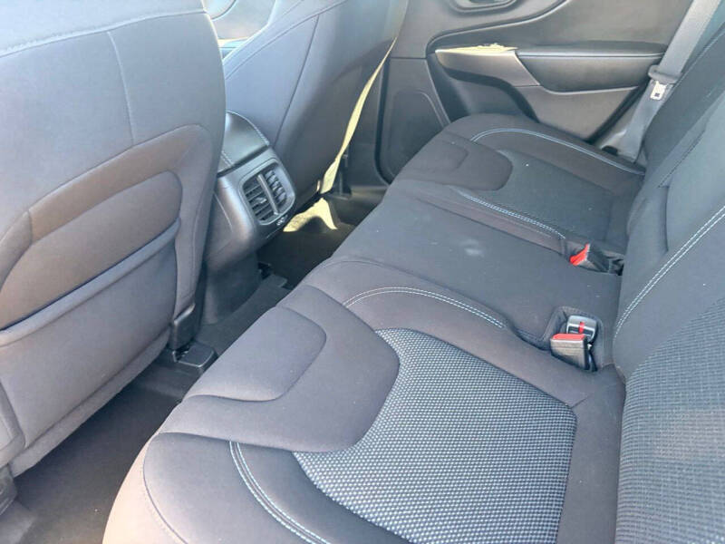 2020 Jeep Cherokee Latitude
