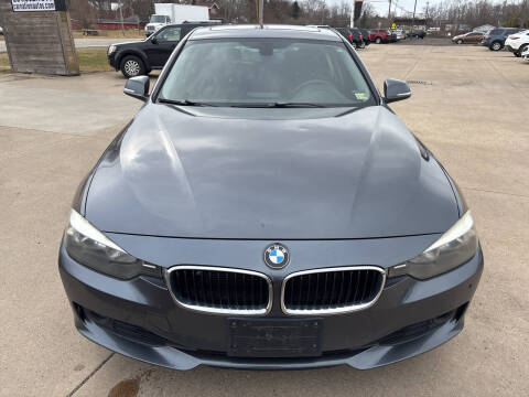 2012 BMW 3 Series 328i
