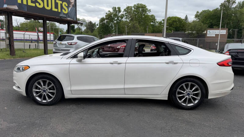 2017 Ford Fusion SE