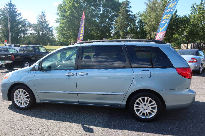 2008 Toyota Sienna XLE