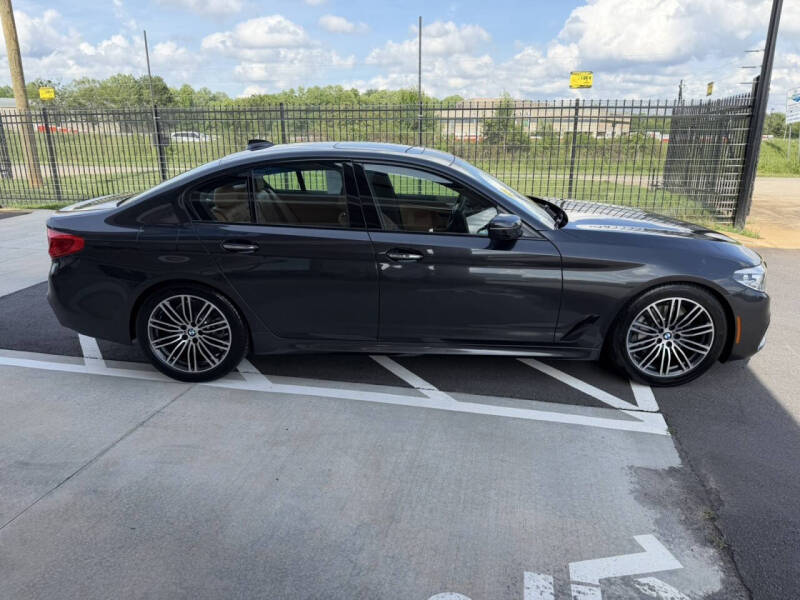 2018 BMW 5 Series 540i