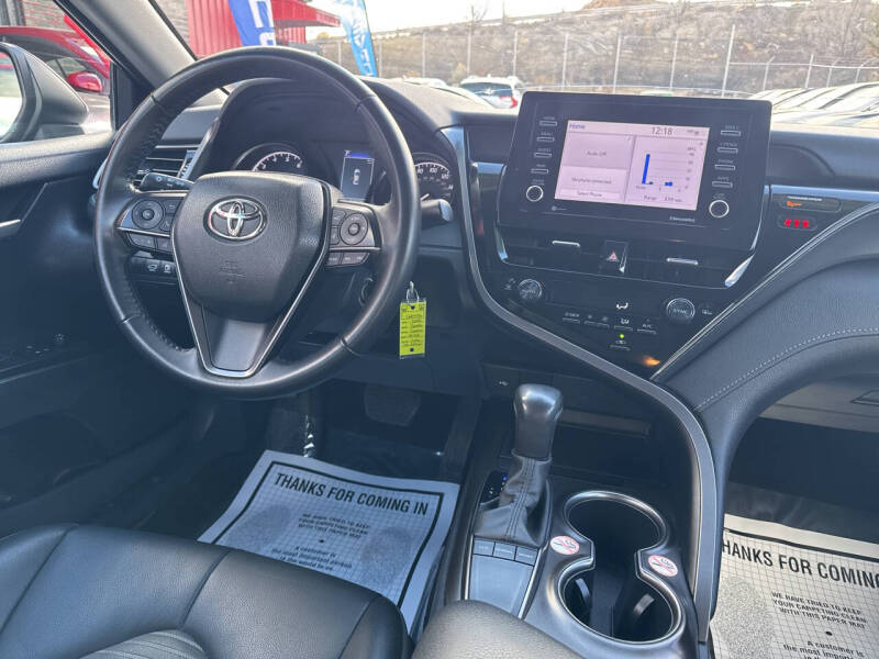 2023 Toyota Camry SE