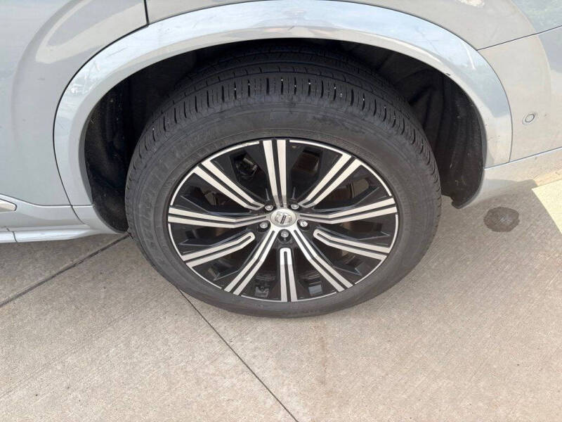 2025 Volvo XC90 B6 Plus Bright Theme 7P