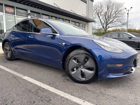 2019 Tesla Model 3 Standard Range Plus