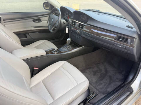 2012 BMW 3 Series 328i