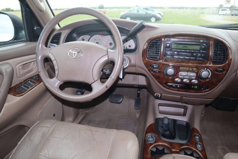 2004 Toyota Sequoia Limited