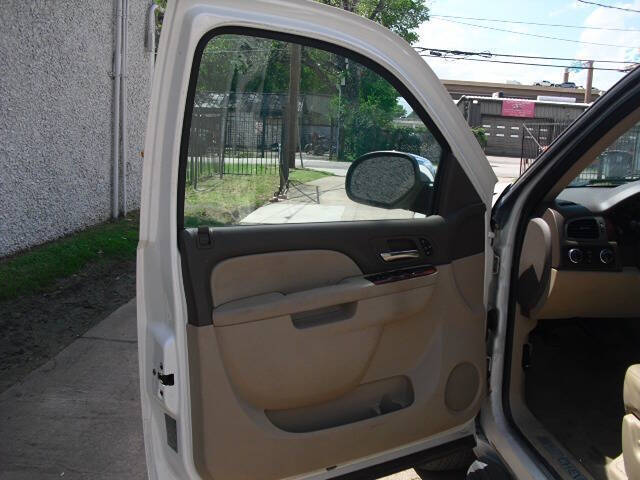 2012 Chevrolet Avalanche LTZ