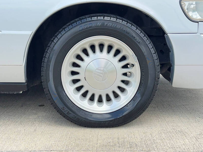 2001 Mercury Grand Marquis LS