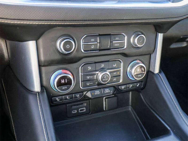 2021 GMC Yukon XL SLT