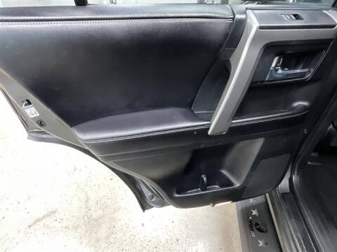 2017 Toyota 4Runner SR5