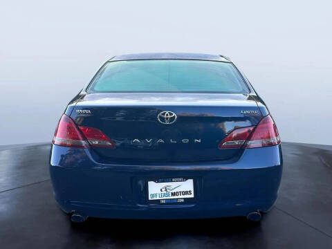 2008 Toyota Avalon Limited