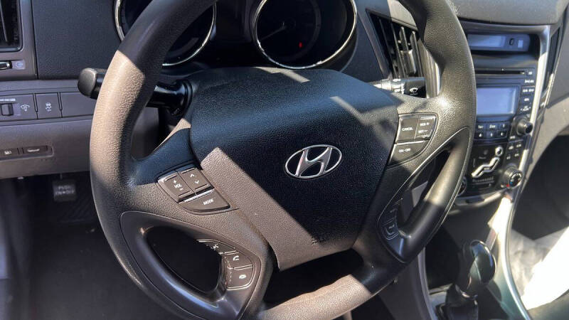 2012 Hyundai Sonata Hybrid