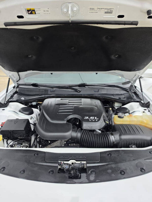 2015 Dodge Charger SXT