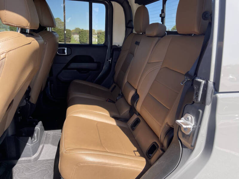 2020 Jeep Gladiator Overland
