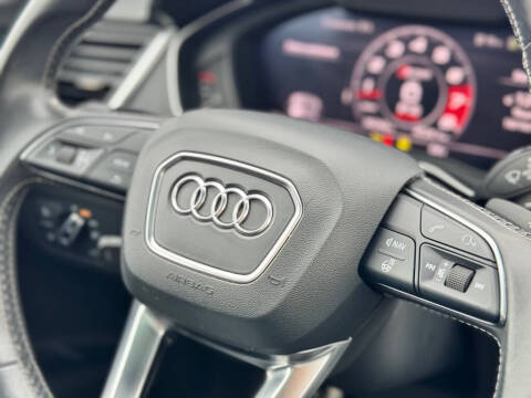 2018 Audi SQ5 3.0T quattro Premium Plus