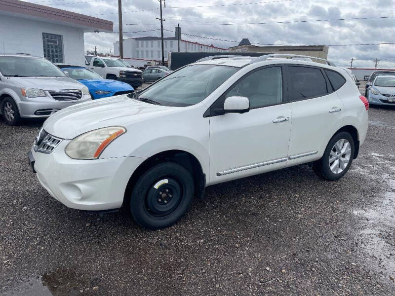 2013 Nissan Rogue SV w/SL Package